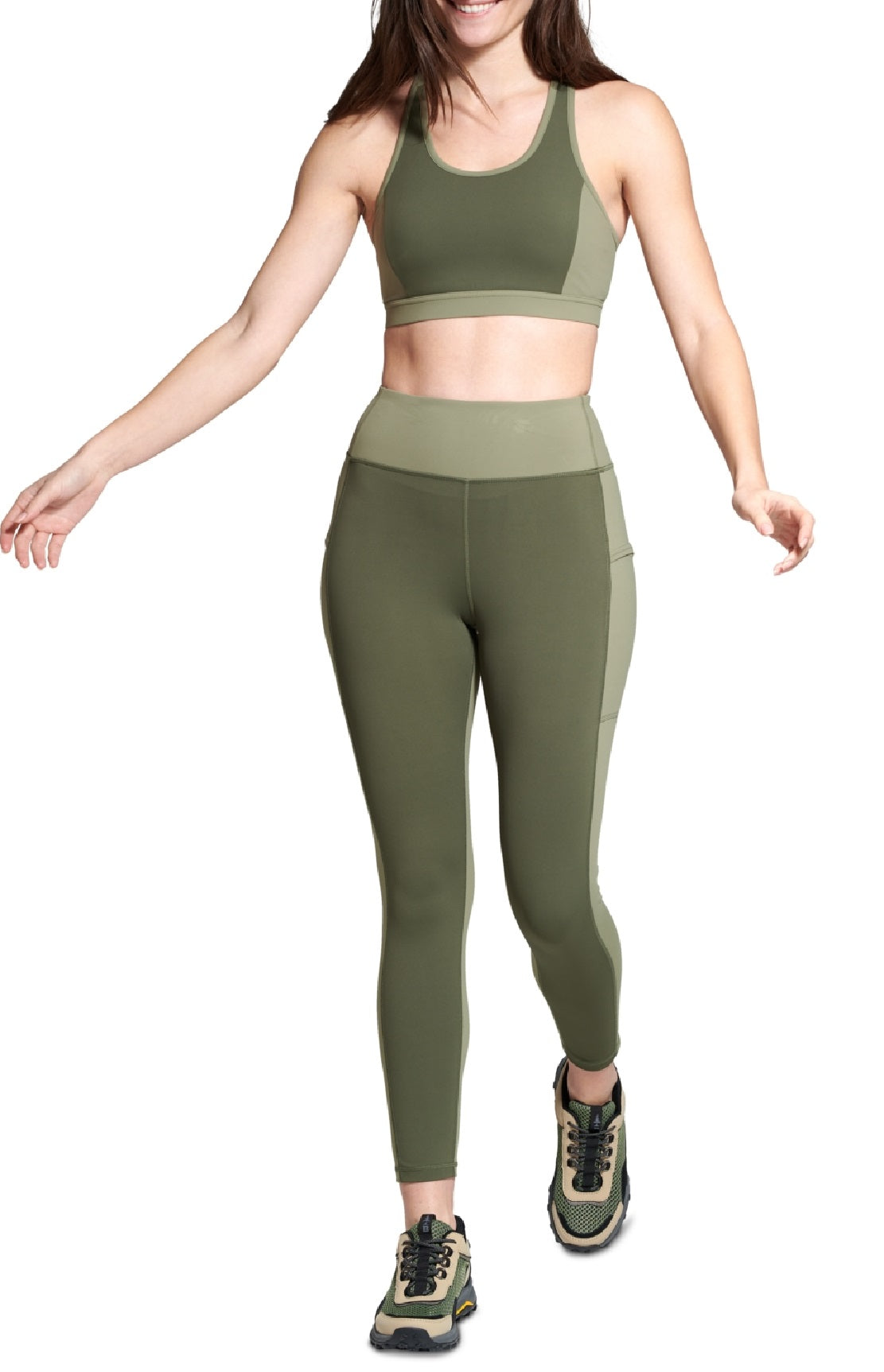 Bass Outdoor Women's Benton Po Back Pocket Sports Bra Green