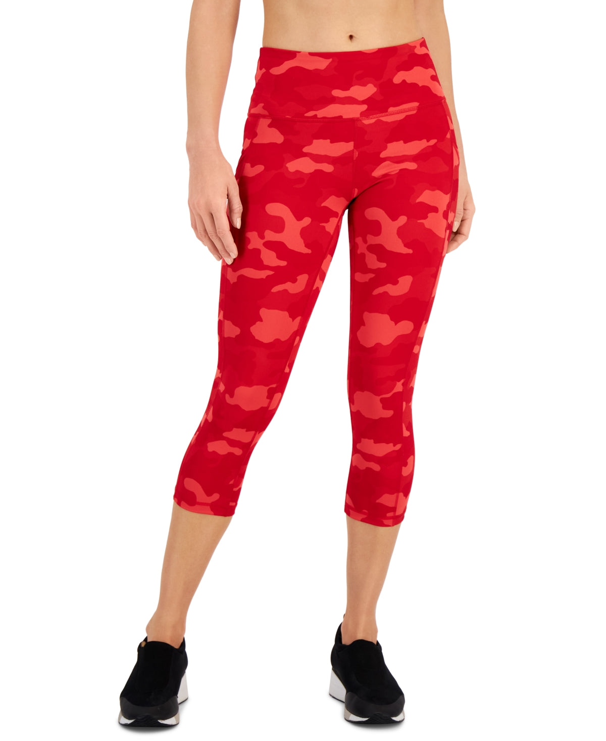 ID Ideology Women's Compression Camo Print Capri Leggings Red Size X-Large