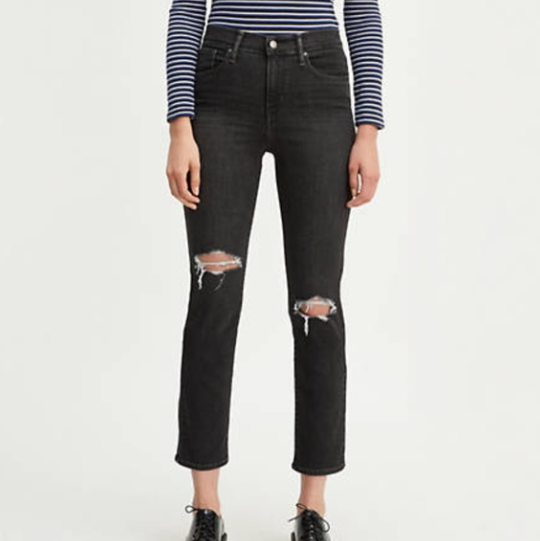 Levi's Women's 724 StraightLeg Cropped Jeans Black  Size 8/W29