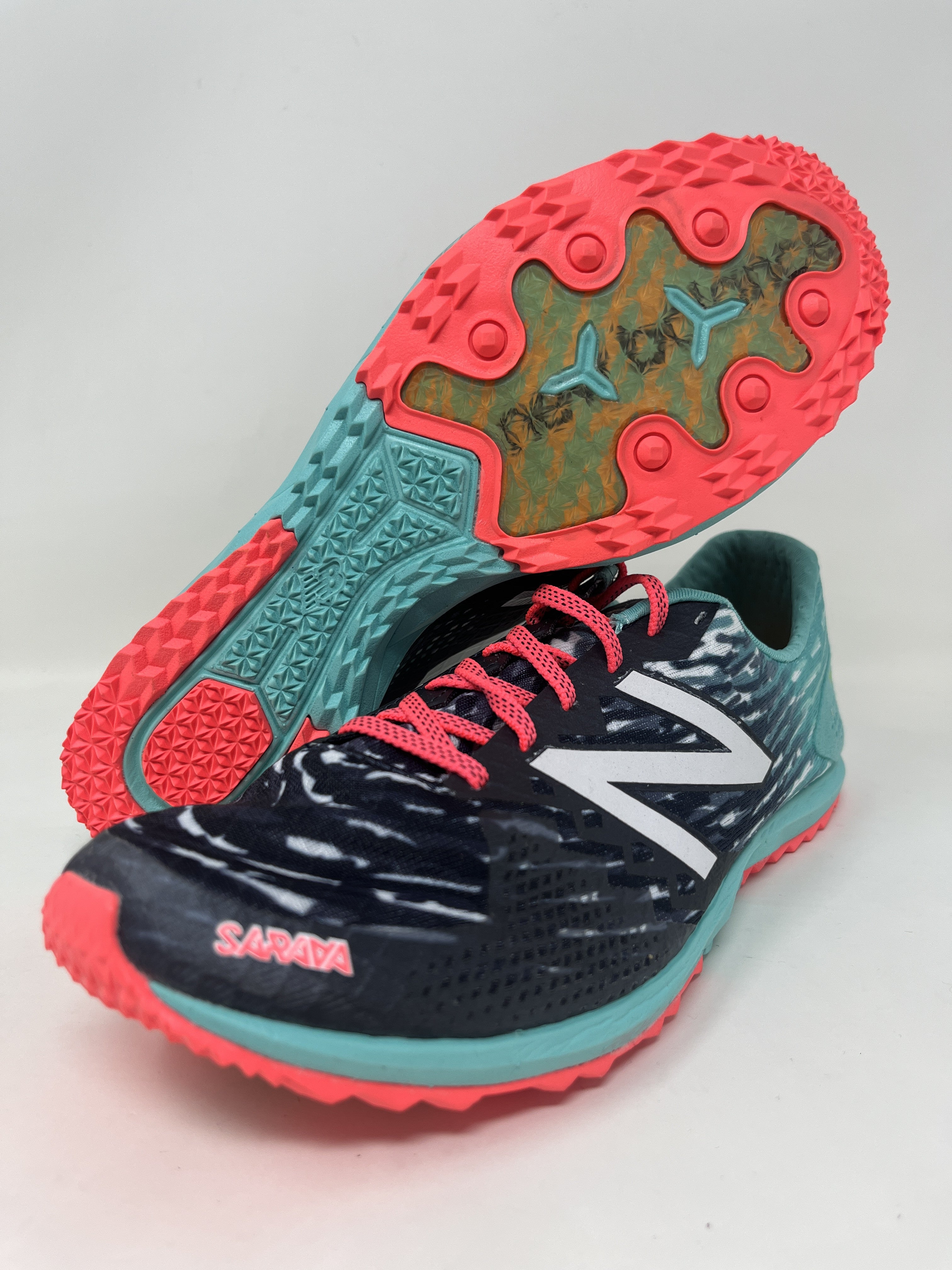 New Balance Women'S 900 V3 Track Shoes Black/Blue