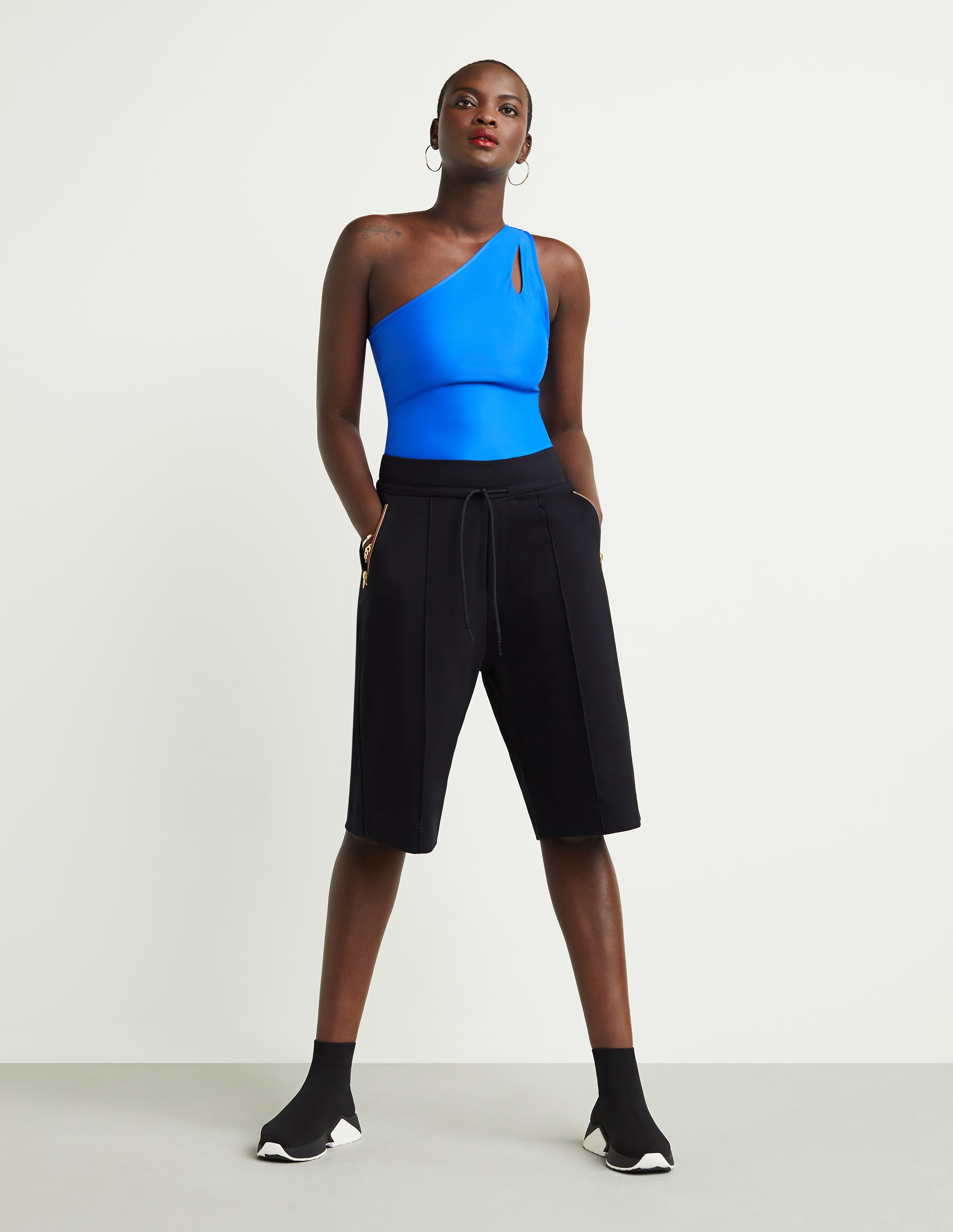 Relaxed Jogger Short